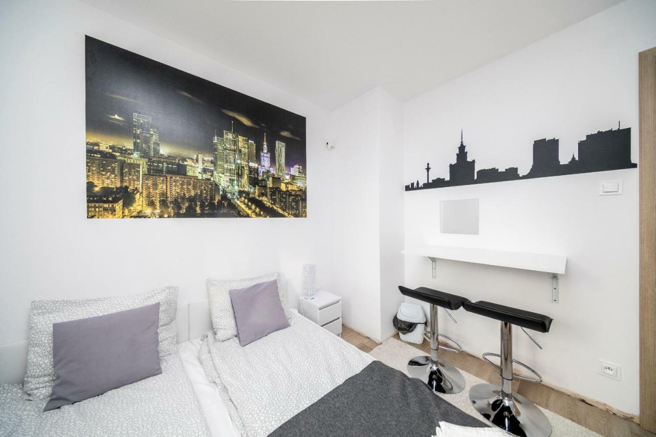6 Cities Rooms Варшава Екстер'єр фото